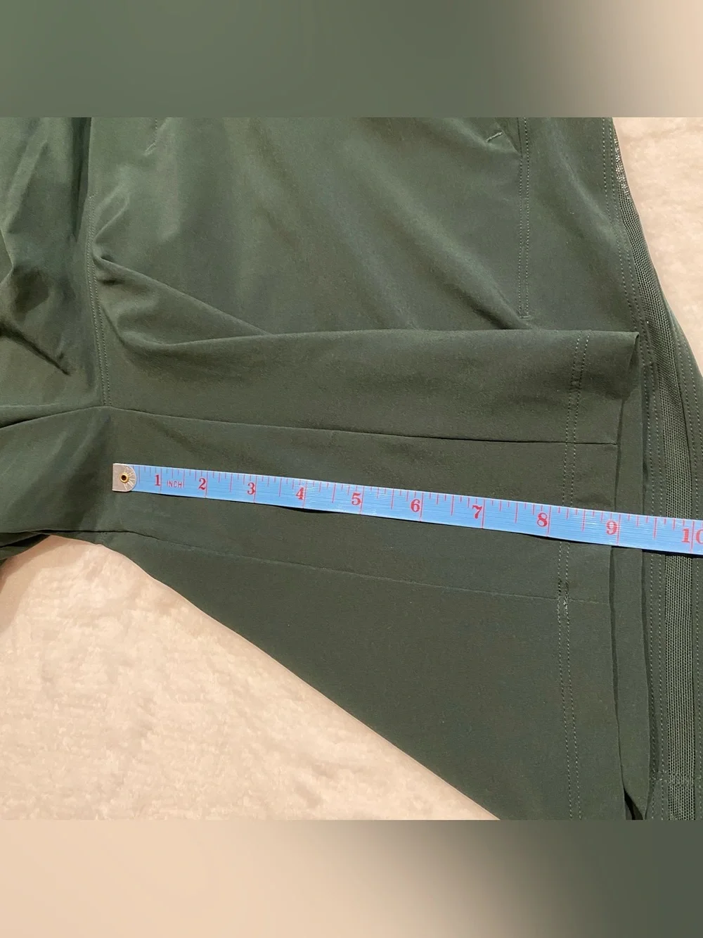 (S) Lululemon Pace Breaker 9